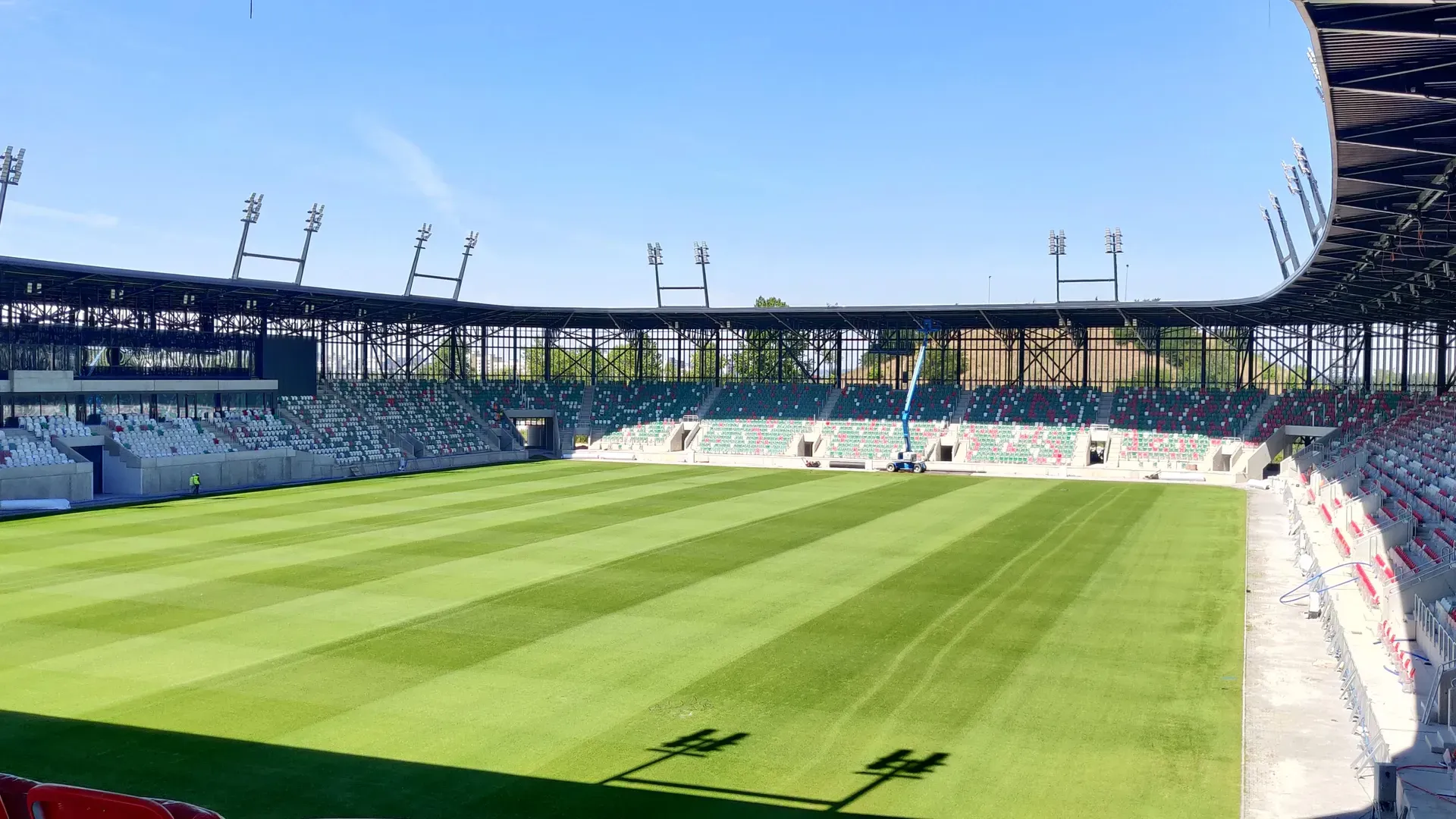 Monitoring konstrukcji zadaszenia stadionu w Sosnowcu —  — Sosnowiec, Polska