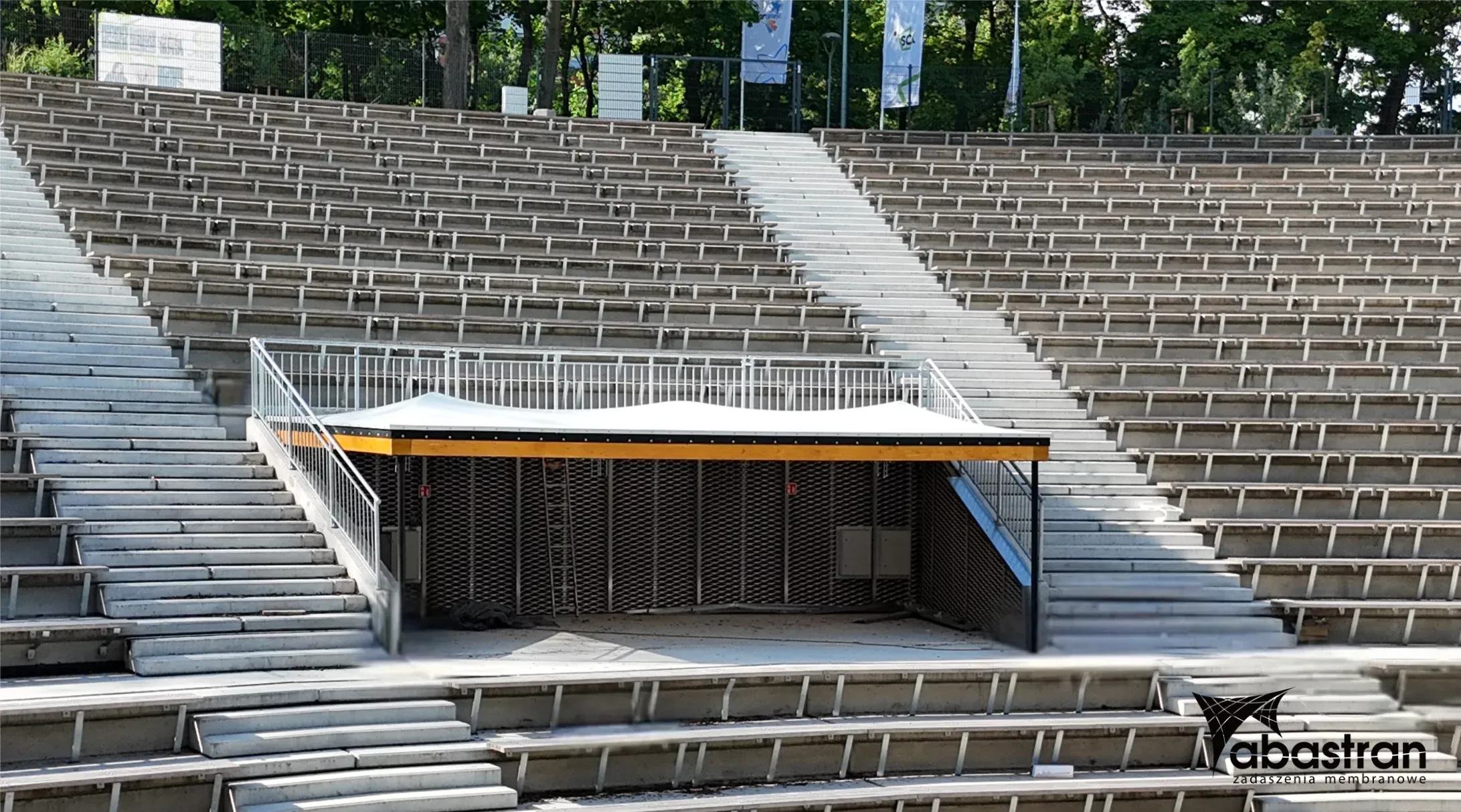 Zadaszenie sceny amfiteatru w Stargardzie — PVC — Stargard, Polska