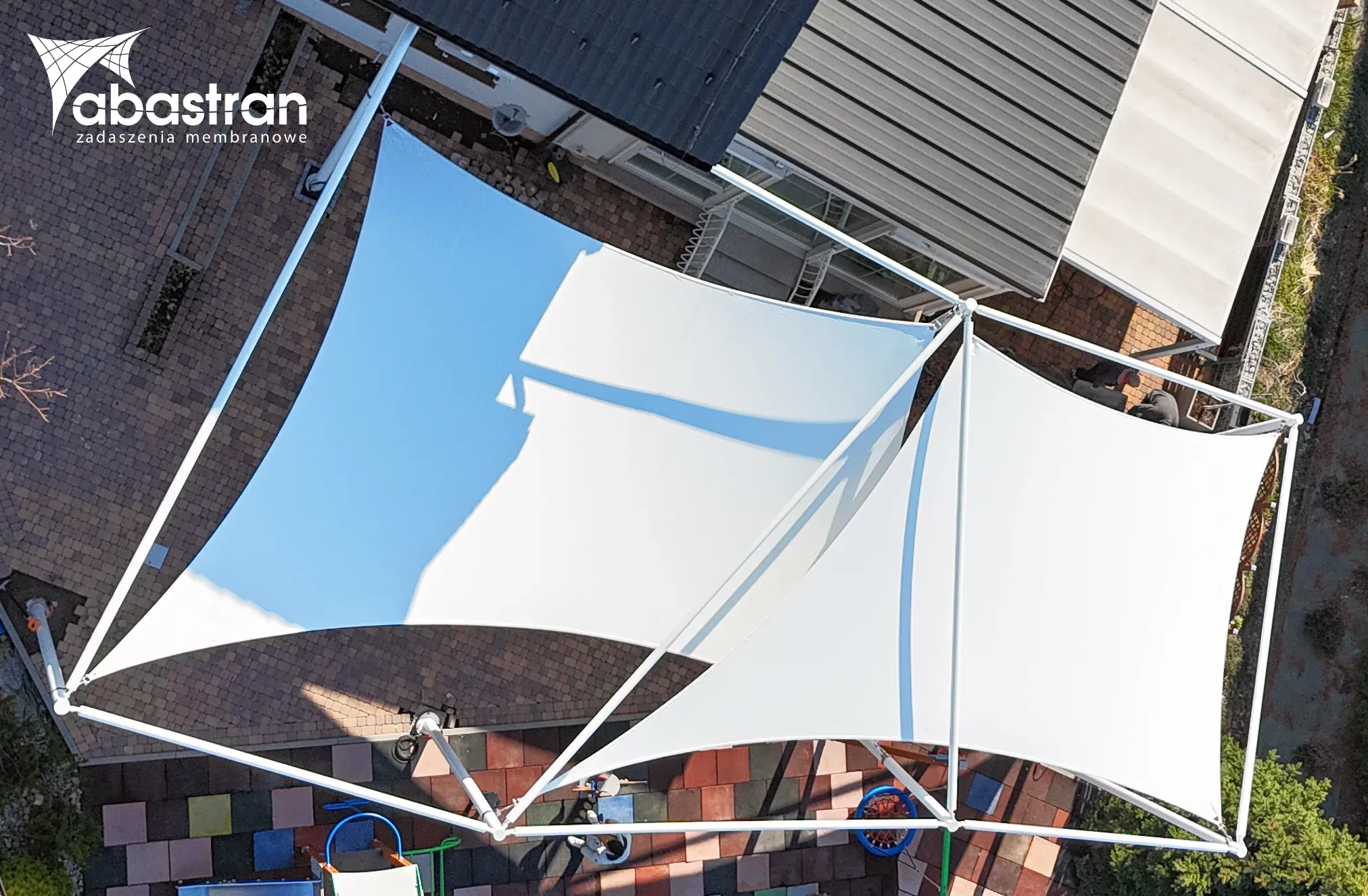 Zadaszenie tarasu restauracji w Cieszynie — PVC — Cieszyn, Polska