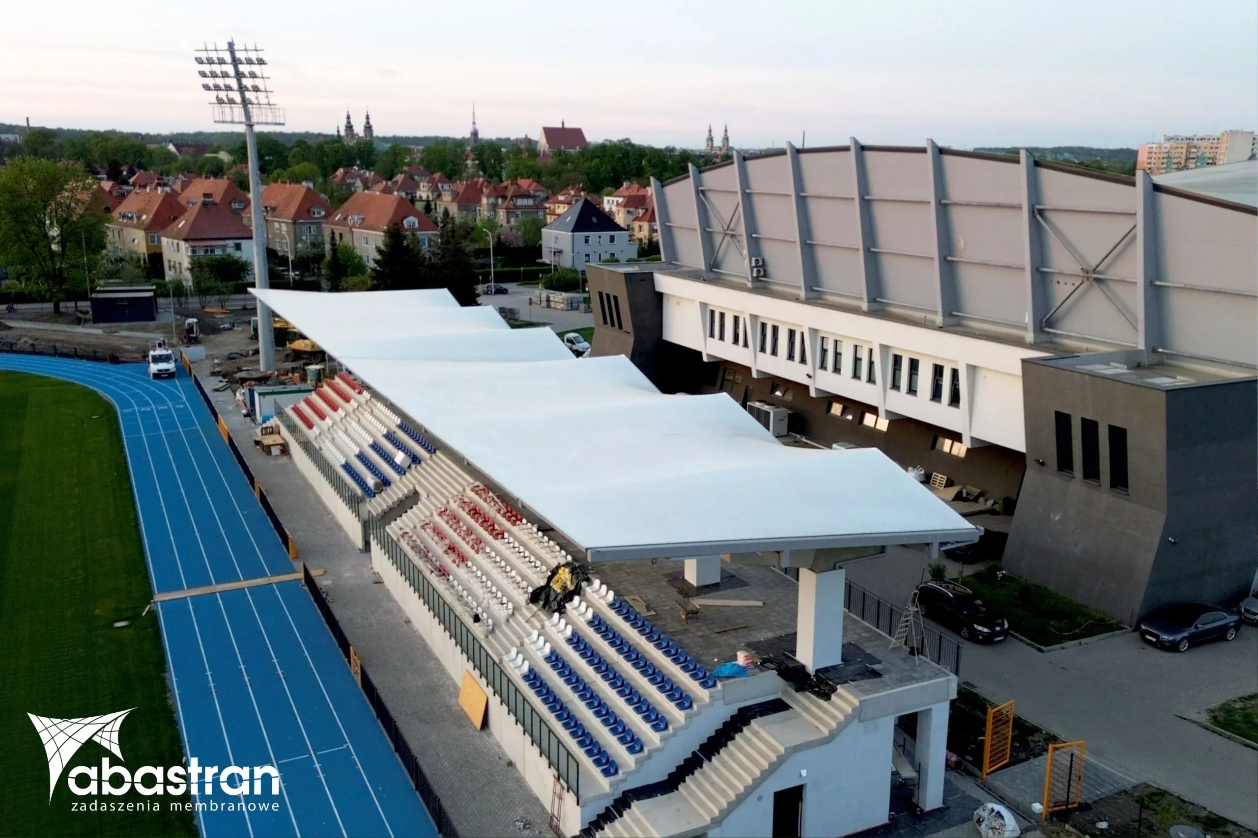 Zadaszenie trybun stadionu miejskiego klubu sportowego w Nysie — 2