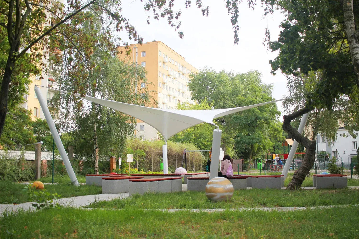 Phyllium – Zadaszenie placu zabaw — 3