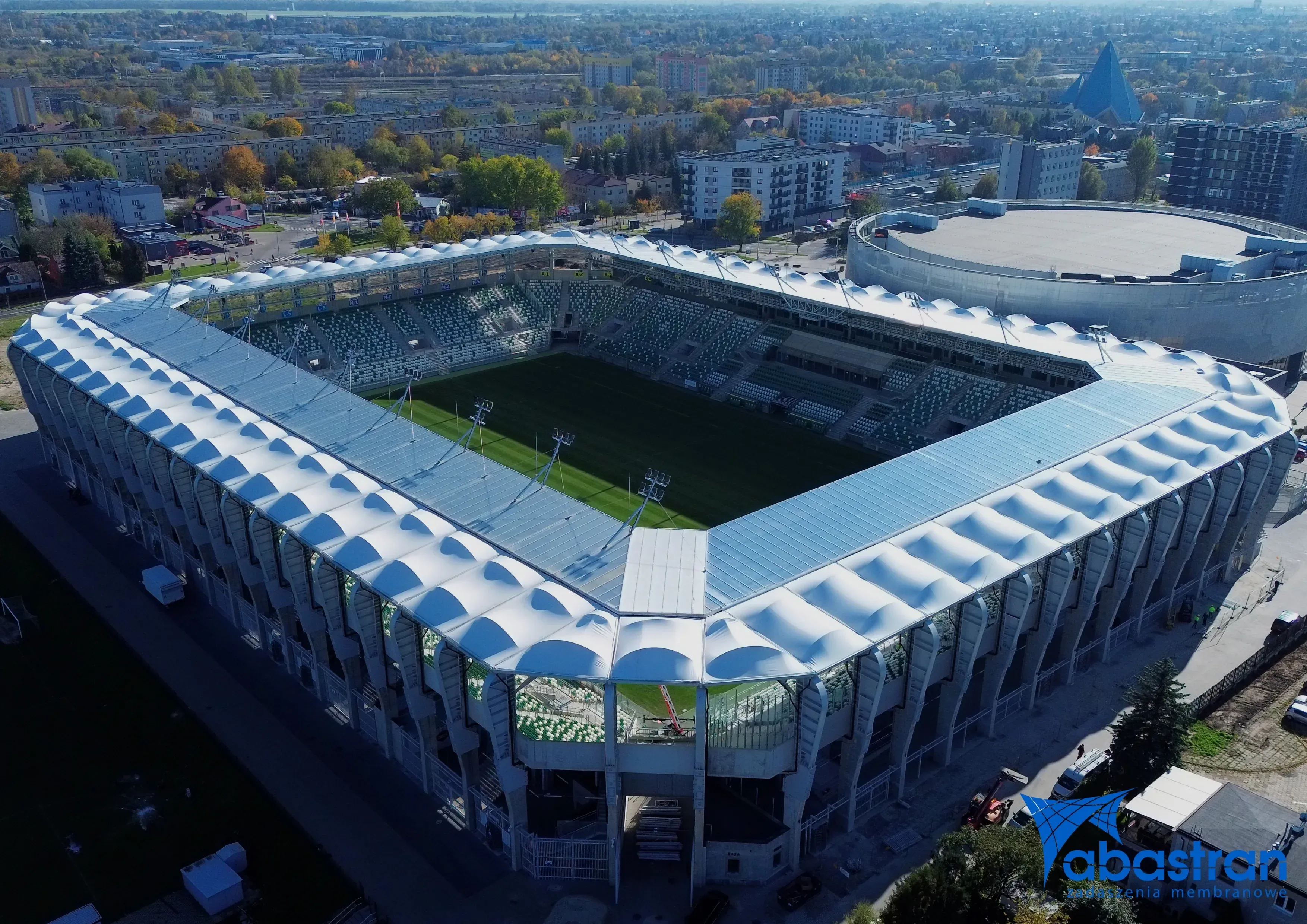 Zadaszenie membranowe stadionu piłkarskiego – trybuna wschodnia i zachodnia w Radomiu — 3