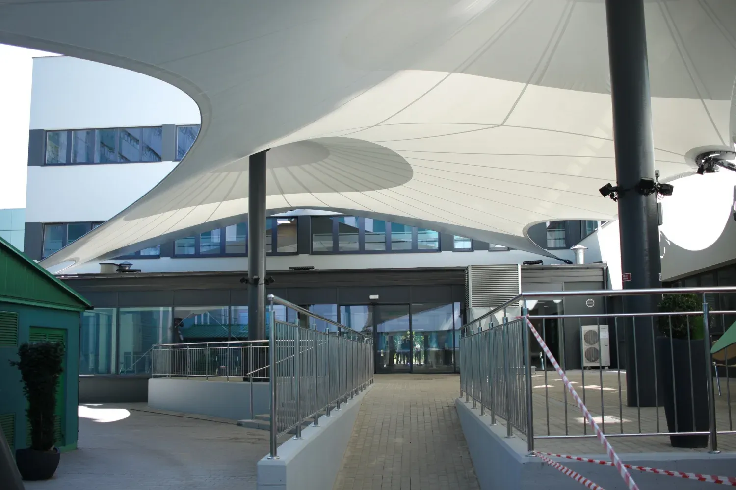 Centrum Kliniczno-Dydaktyczne – taras dla poradni specjalistycznych — 3