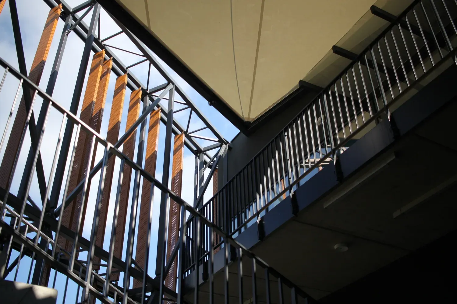 CH PARKOVA – zadaszenie membranowe klatki schodowej — 4