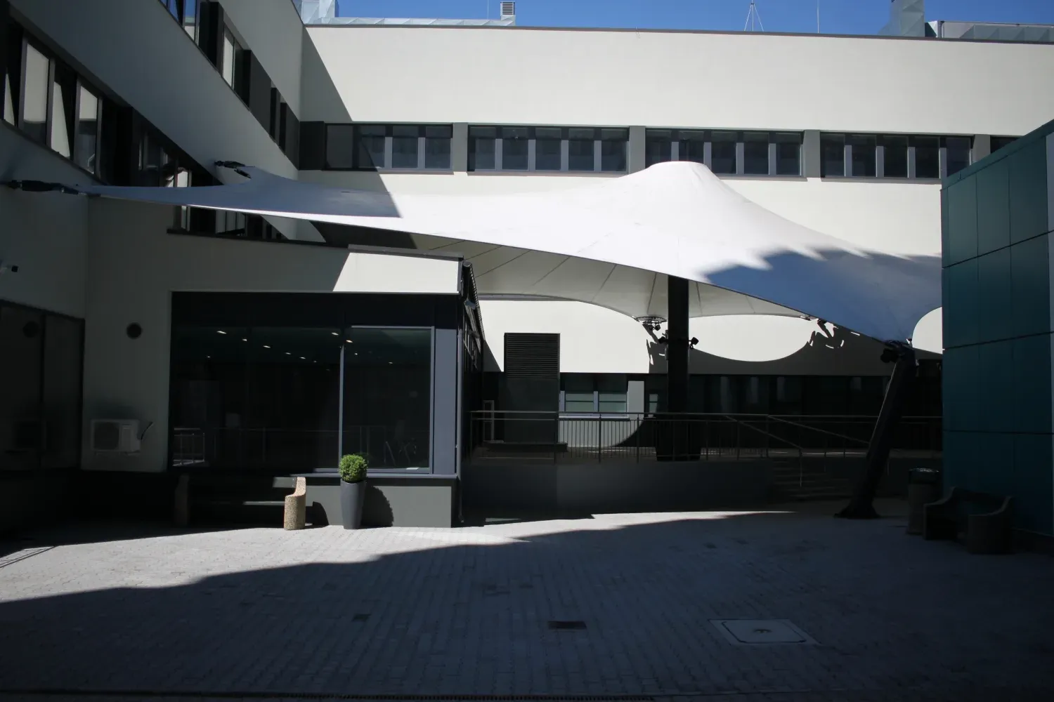 Centrum Kliniczno-Dydaktyczne – taras dla poradni specjalistycznych — 5