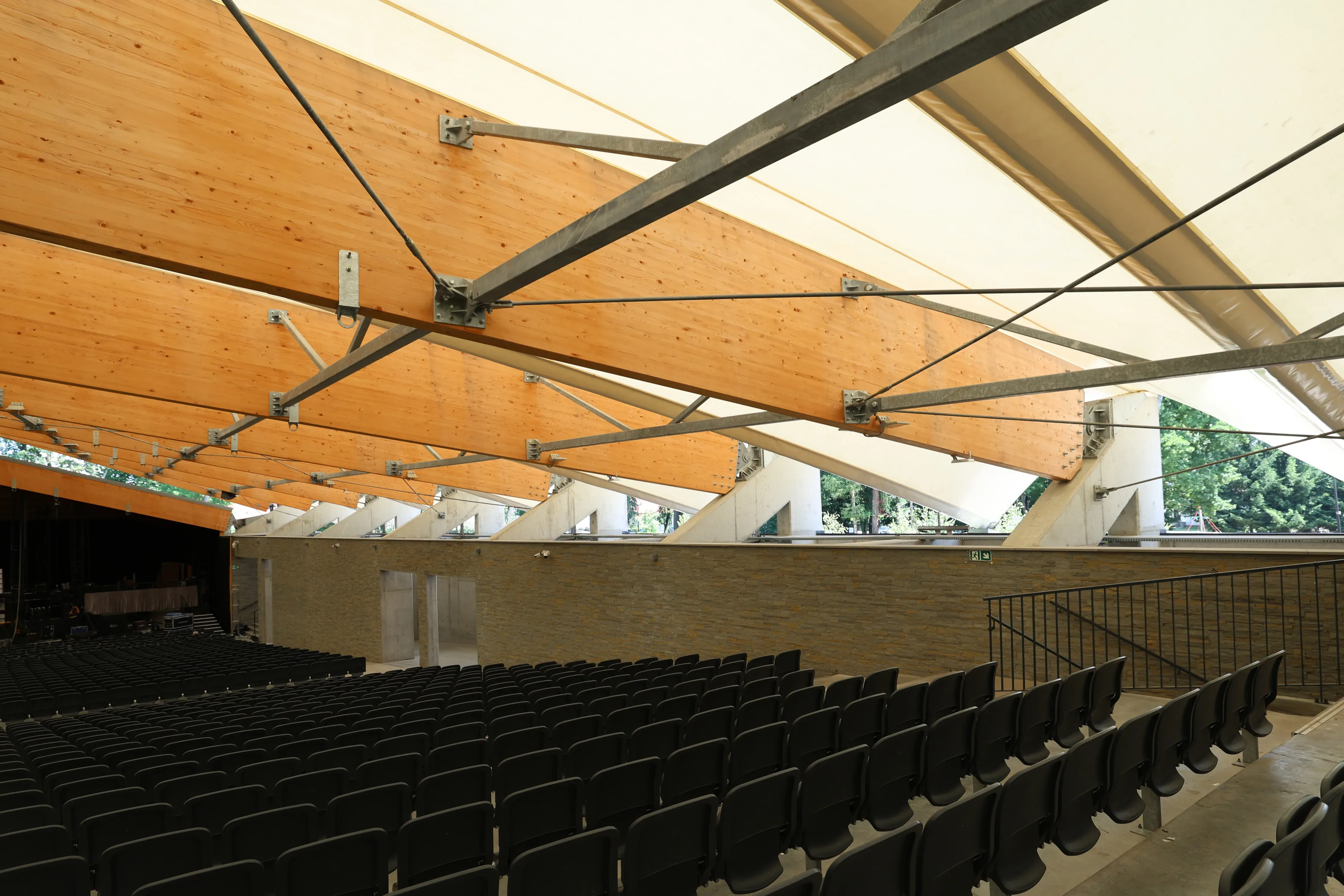 Zadaszenie membranowe w Parku Strzeleckim — 6