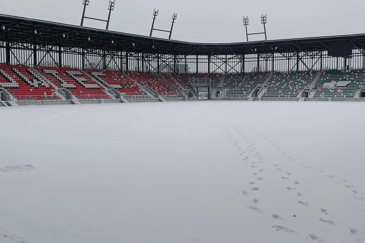 Monitoring konstrukcji zadaszenia stadionu w Sosnowcu — 6