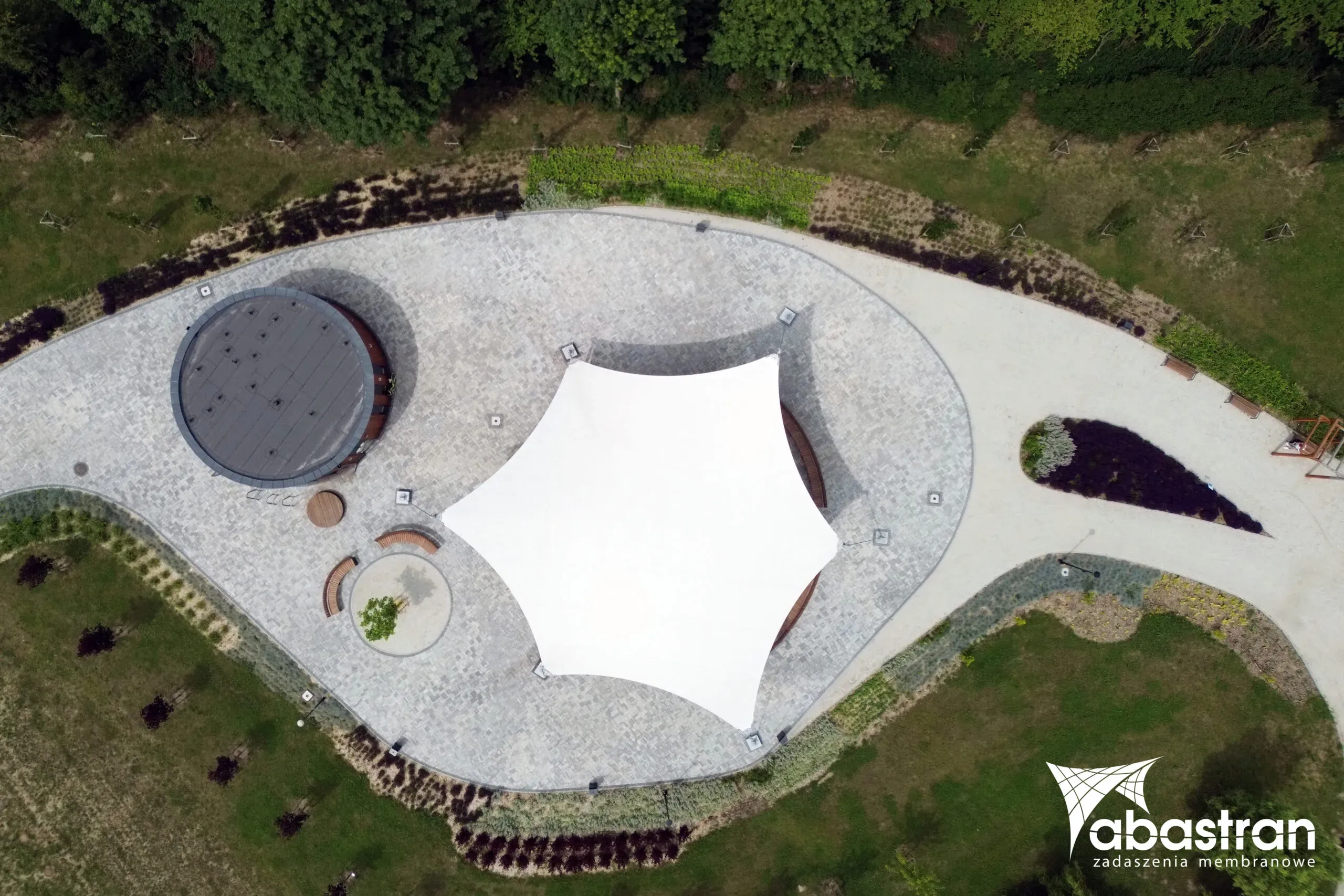 Dobór membrany PVC pod kątem warunków klimatycznych w Polsce